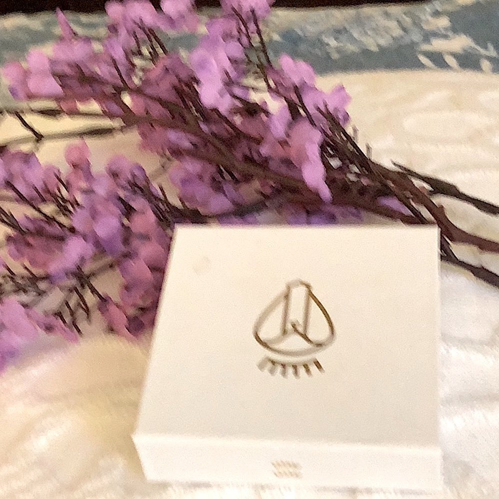 Battington Lashes NWT